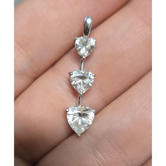 Jewelry - Sterling Silver pendant